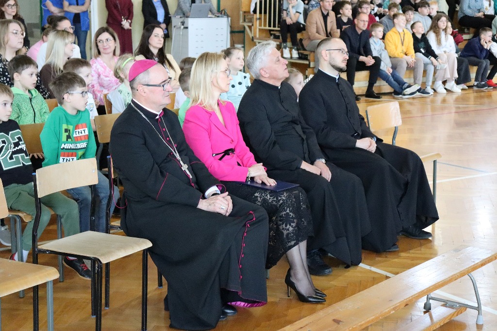 655077234_1469475174970131_8684952558844831996_n