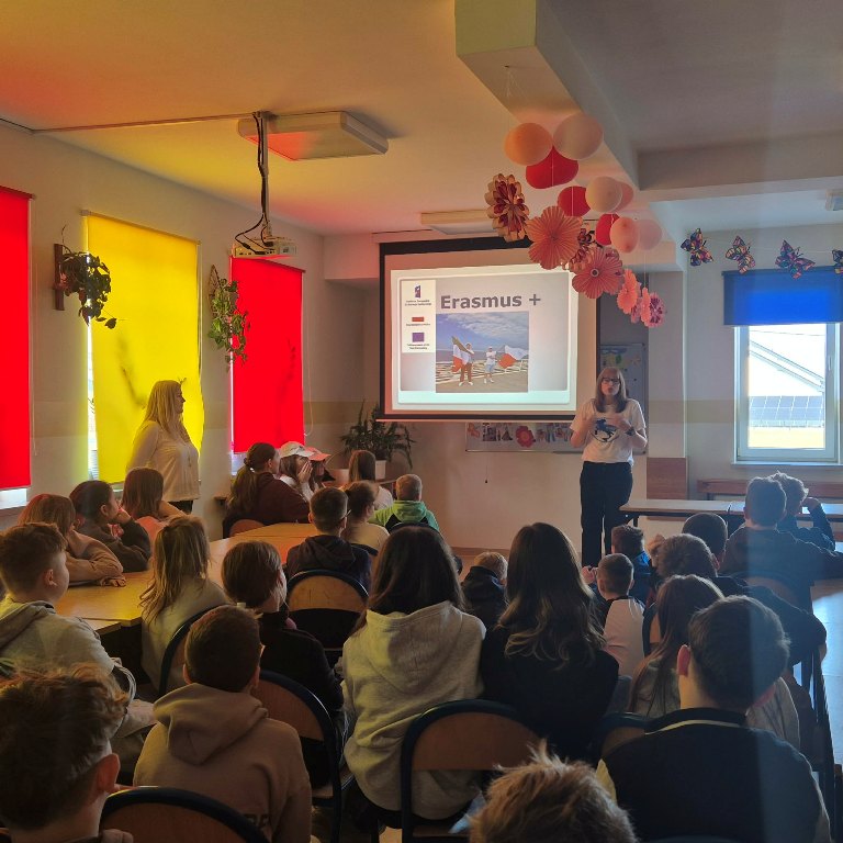 a7edb059-a3cf-42f0-b747-446b54a9f282