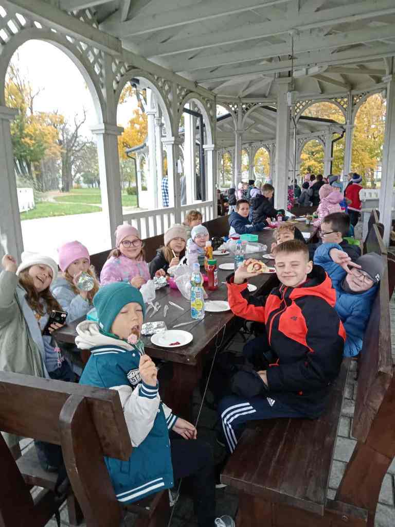 e3539575-fd09-447d-980c-40eda962a2e3