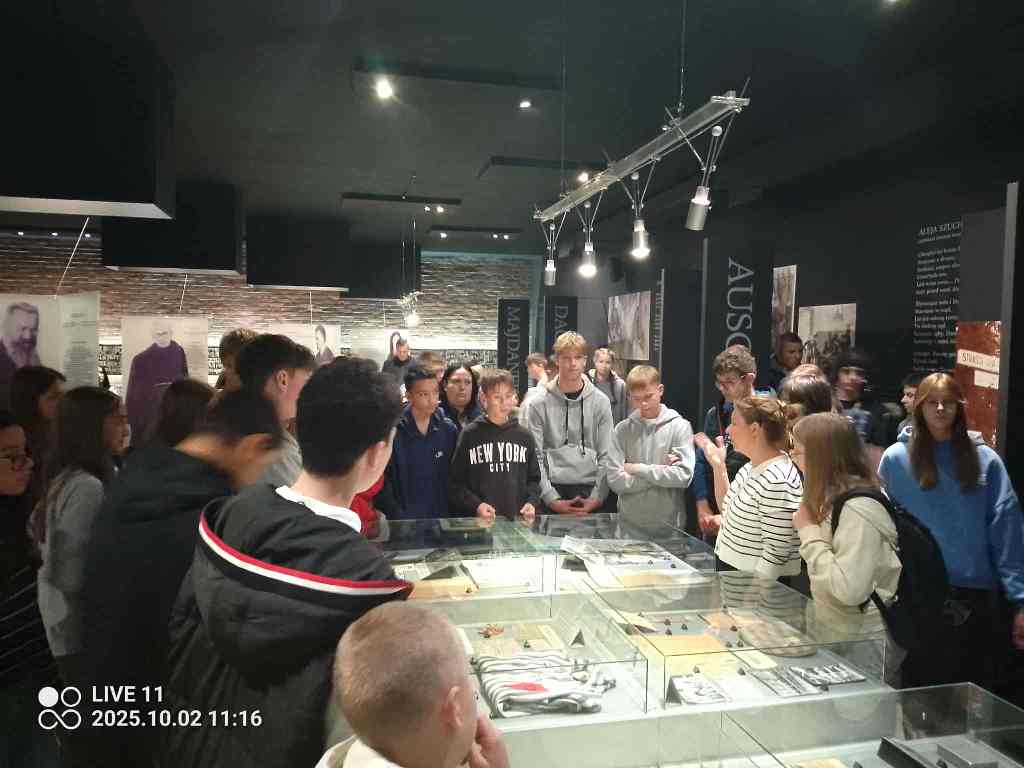 557754358_1333999911850992_1624486913091064379_n